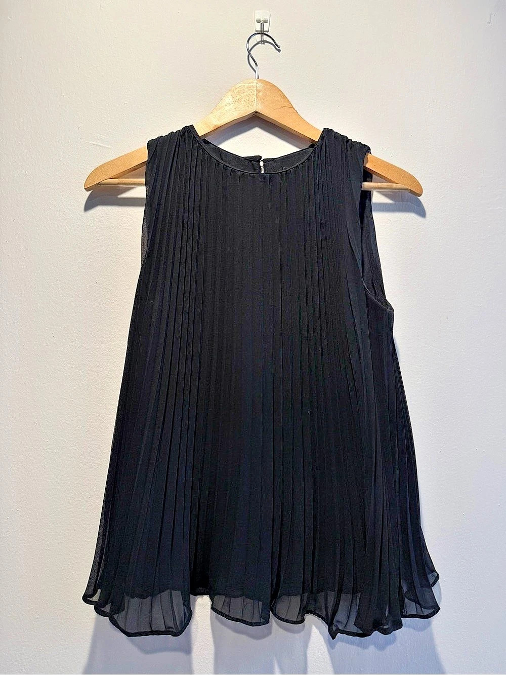 J.Crew Pleated Blouse in Black Size XS